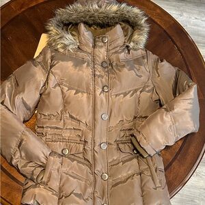 NEW YORK & COMPANY Down hooded coat. Size Small. Beige, Gold . Faux fur